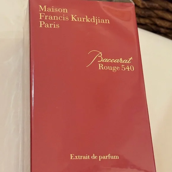 Baccarat Rouge 540 Extrait de Parfum 2.4 oz bottle - Picture 8 of 8